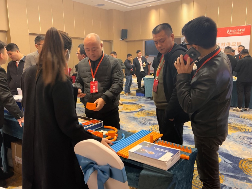 啟新程，贏未來（lái）！17c无码管亮相2023年度工作（zuò）總（zǒng）結暨2024年度工作部署大會！