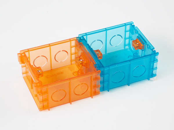 PVC透明86自扣（kòu）無縫底盒