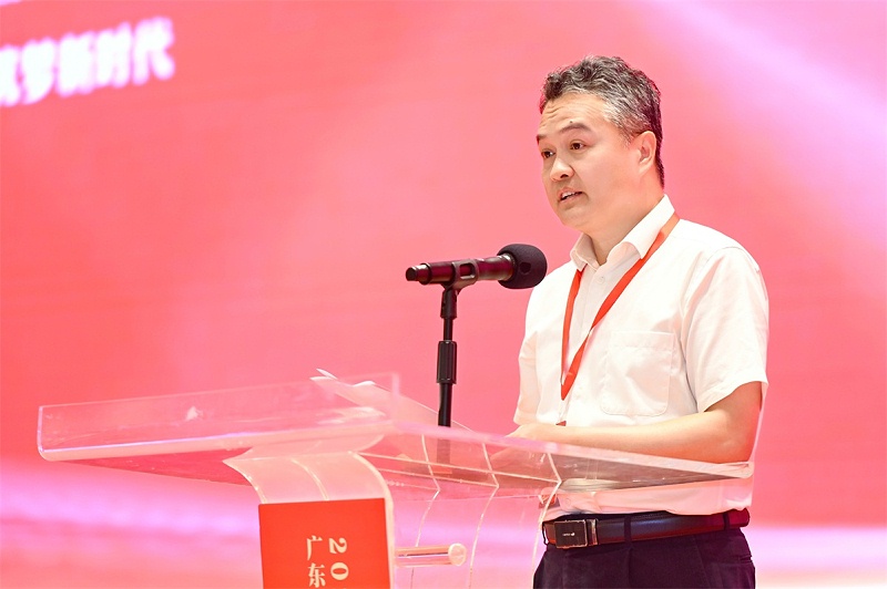 廣東省工業和（hé）信息化廳二級巡視（shì）員譚傑斌2