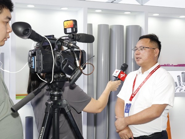 權威發聲，讚（zàn）譽如潮！2024廣州建博會見（jiàn）證17c无码管業品牌影響力再升級