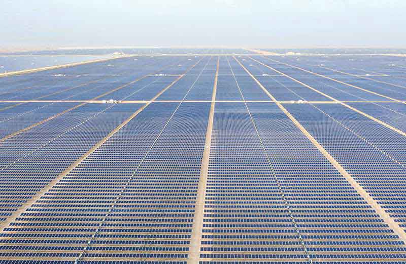 17c无码（tōng）Ctube Engaged in The Abu Dhabi UAE Al Dhafra PV2 Project