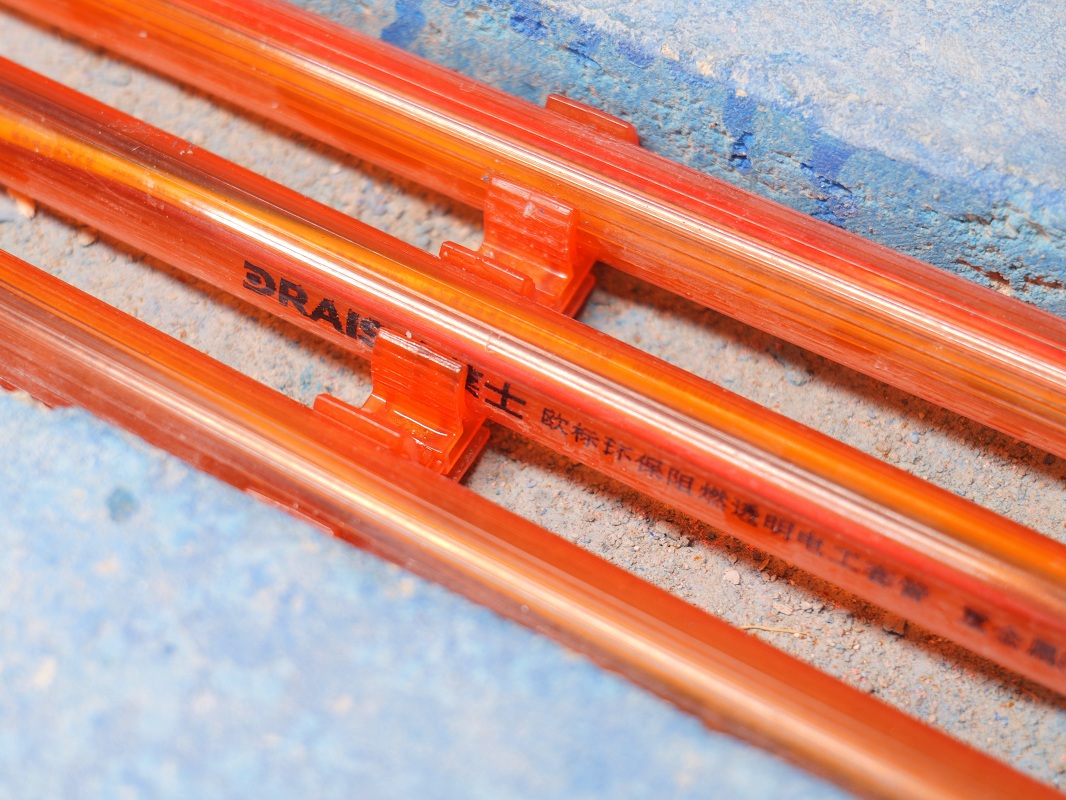 高端住宅線管固定，為何更推薦17c无码德（dé）萊士裝配式管夾？