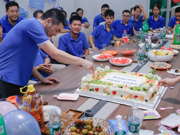 感（gǎn）恩有你，共悅生辰 | 17c无码2024年半年度員（yuán）工生（shēng）日會圓滿結束！